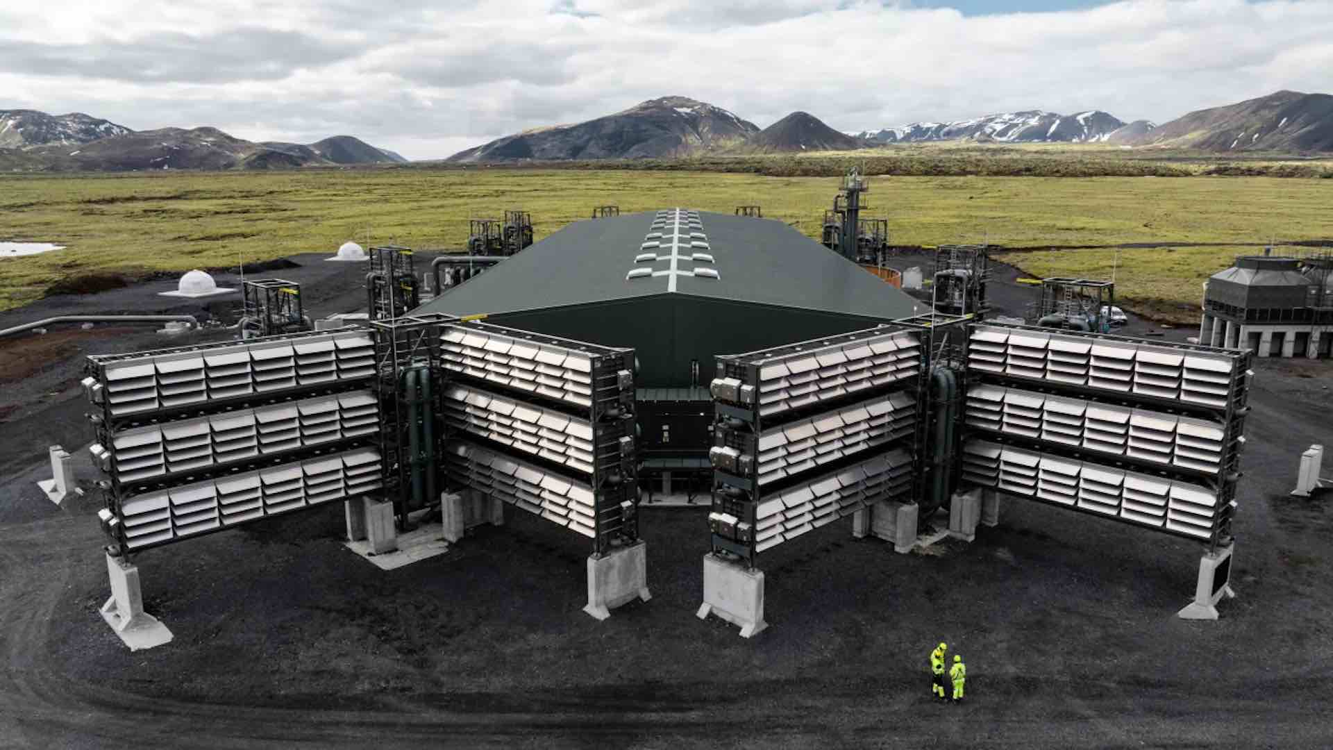 كلايمووركس تدشن أكبر مصنع لالتقاط الكربون أيسلندا